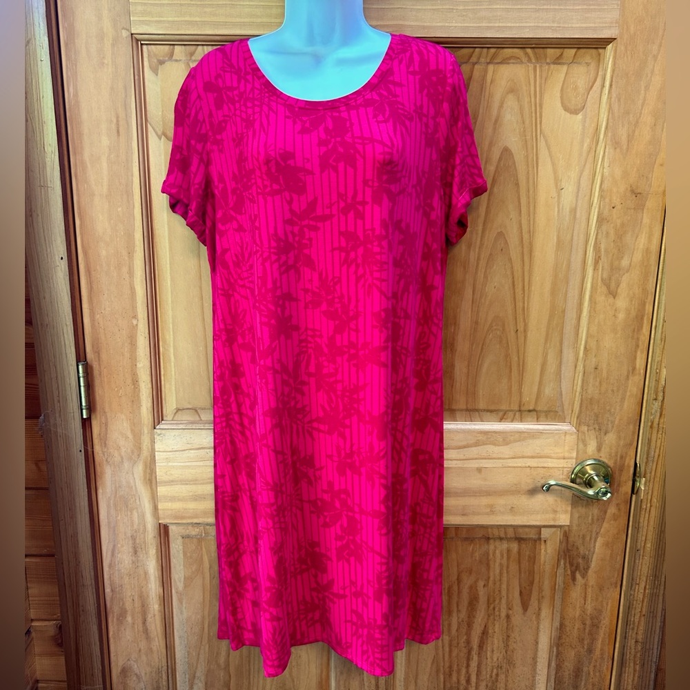 Apt 9 short sleeve floral dress